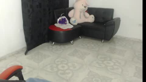 Snapshot of natachaprinss22 chatting on 14, 2, 2025 Nata Ramirez online show from 14, 2, 2025