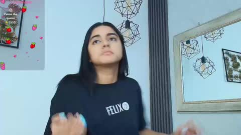 Naty  online show from 12, 9, 2025