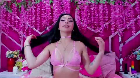 Snapshot of natalia_pinkk chatting on 6, 2, 2025 natalia pinkk online show from 6, 2, 2025