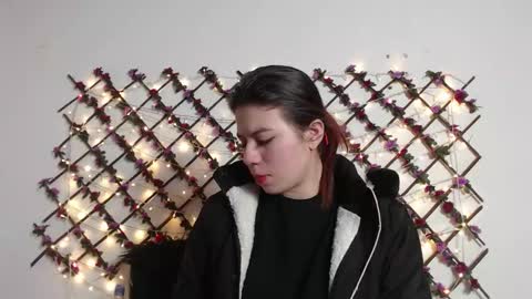 Snapshot of natalia_walker chatting on 18, 1, 2026 Natalia Walker online show from 18, 1, 2026