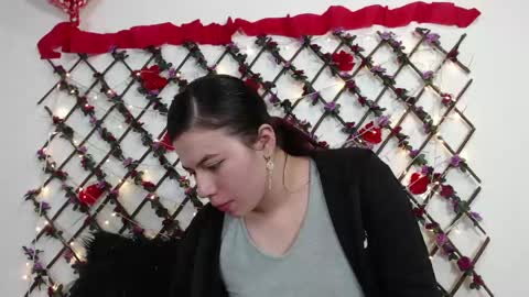 Snapshot of natalia_walker chatting on 17, 4, 2026 Natalia Walker online show from 17, 4, 2026