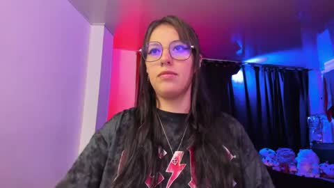 Snapshot of nataliasweet98 chatting on 4, 5, 2026 Natalia online show from 4, 5, 2026