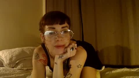 Natalie Six online show from 20, 2, 2025