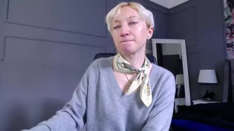 Snapshot of natalie_bitton chatting on 20, 2, 2026 Natalie online show from 20, 2, 2026