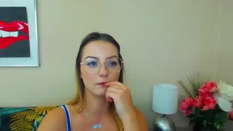 Snapshot of natalie_live chatting on 7, 2, 2025 NatalieSexy online show from 7, 2, 2025
