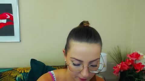 Snapshot of natalie_live chatting on 11, 2, 2025 NatalieSexy online show from 11, 2, 2025