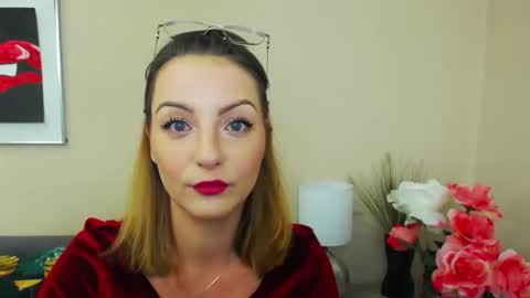 Snapshot of natalie_live chatting on 24, 2, 2025 NatalieSexy online show from 24, 2, 2025