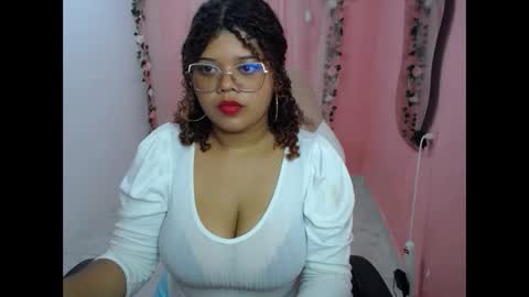 natalie_tits1 online show from 4, 10, 2025