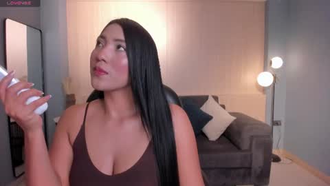 Snapshot of natalielewis_ chatting on 1, 7, 2026 Natalie Lewis online show from 1, 7, 2026