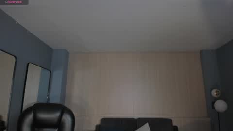 Snapshot of natalielewis_ chatting on 4, 7, 2026 Natalie Lewis online show from 4, 7, 2026
