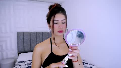 Snapshot of nataly_mcry chatting on 11, 1, 2025 NATALY online show from 11, 1, 2025