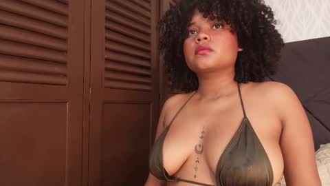 Snapshot of nataly_velez chatting on 23, 2, 2025 Naty online show from 23, 2, 2025