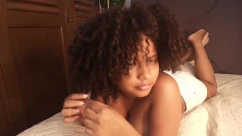 Snapshot of nataly_velez chatting on 25, 2, 2025 Naty online show from 25, 2, 2025