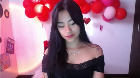Nataly Escobar online show from 20, 2, 2025