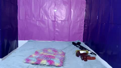 natascha_2023 online show from 4, 3, 2025