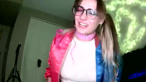 Snapshot of natasha_123341319 chatting on 31, 10, 2025 natasha_123341319 online show from 31, 10, 2025