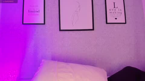  Natasha  online show from 6, 3, 2025