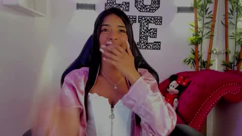 Natasha  online show from 5, 12, 2025