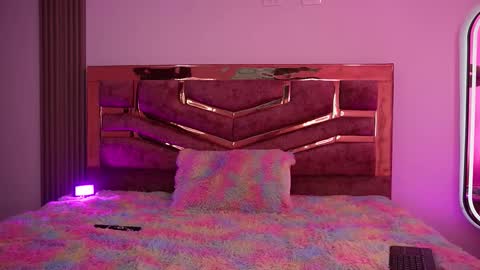 Natasha Vesper  online show from 12, 1, 2026