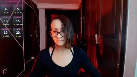 Natasha Mason online show from 18, 2, 2025