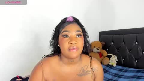 Snapshot of natassha_brown chatting on 4, 3, 2025 Natassha online show from 4, 3, 2025
