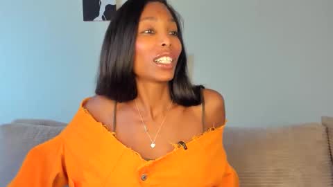 Natassia Dreams online show from 27, 3, 2026