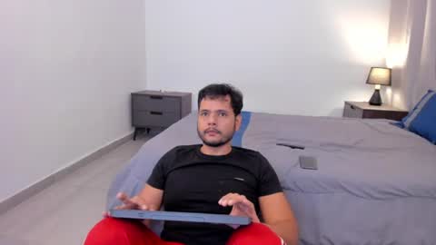 Nate Ocean online show from 16, 6, 2026