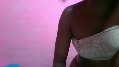 Snapshot of nathalia069 chatting on 23, 2, 2026 nathalia069 online show from 23, 2, 2026