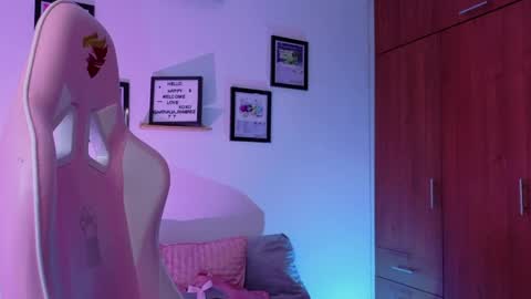 Snapshot of nathalia_ramirez_ chatting on 1, 5, 2026 Nathalia Ramirez online show from 1, 5, 2026
