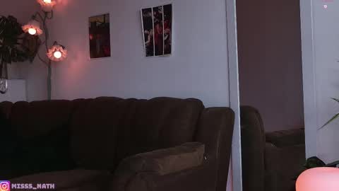 Nathalia  online show from 29, 10, 2025