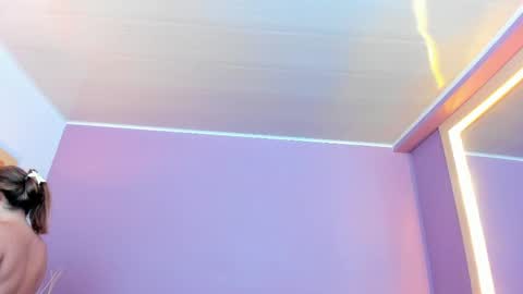 nathalie rossel online show from 17, 4, 2026