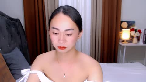 Snapshot of nathalyastone chatting on 6, 12, 2024 SWEET NATHALYA online show from 6, 12, 2024