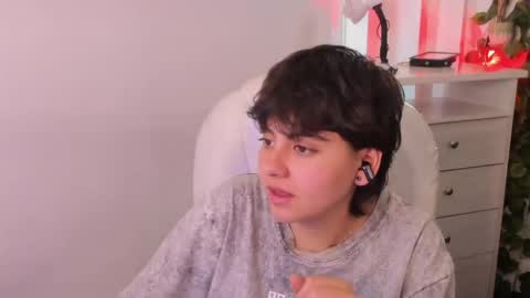 Snapshot of nathalyy_ds chatting on 28, 5, 2026 nathalyy_ds online show from 28, 5, 2026