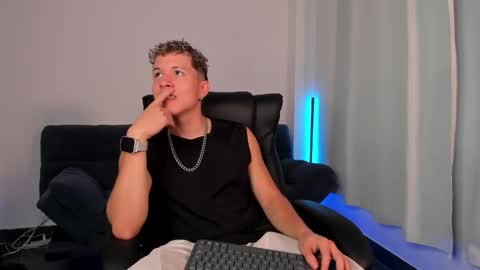 Nathan online show from 17, 10, 2025