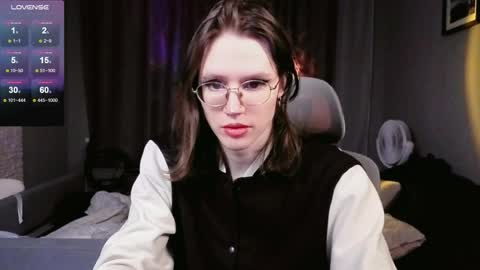 This name is so sexy you cant pronounce it. online show from 2, 4, 2026