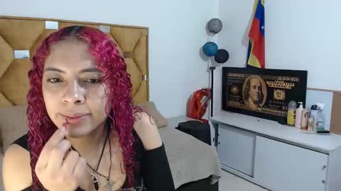 nathy_voyeur online show from 28, 4, 2026