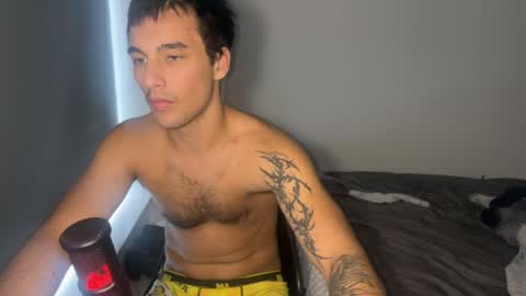 Snapshot of native_boy2 chatting on 21, 4, 2026 native_boy2 online show from 21, 4, 2026