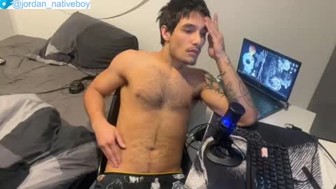 Snapshot of native_boy2 chatting on 7, 6, 2026 native_boy2 online show from 7, 6, 2026