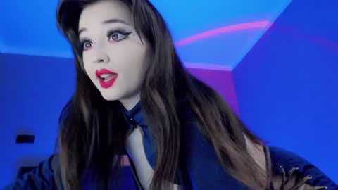 Snapshot of natsumi18 chatting on 8, 2, 2025 natsumi18 online show from 8, 2, 2025