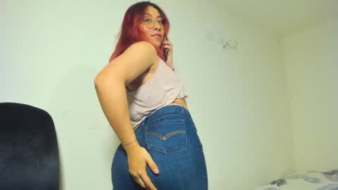 Snapshot of natt15 chatting on 18, 9, 2025 Natalia online show from 18, 9, 2025