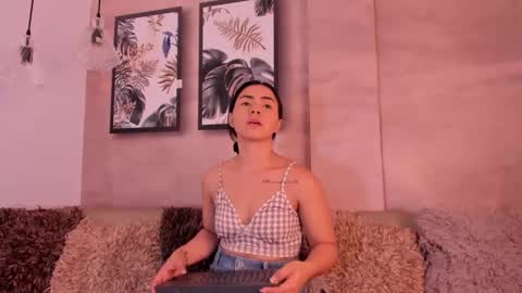 Natty online show from 23, 2, 2025