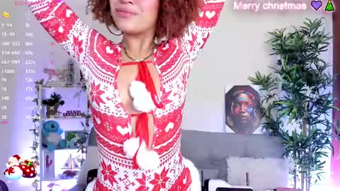 Snapshot of natty_romanof_1 chatting on 19, 12, 2024 natty online show from 19, 12, 2024