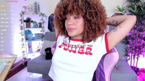 Snapshot of natty_romanof_1 chatting on 22, 1, 2025 natty online show from 22, 1, 2025