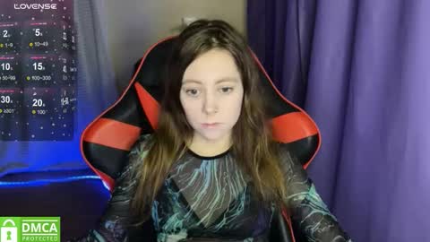 natural_babe666 online show from 4, 12, 2025