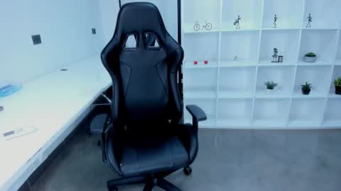 Jazmin Bigboobs online show from 14, 2, 2026