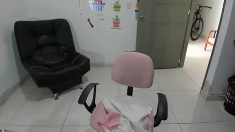 Andrea  online show from 15, 2, 2025