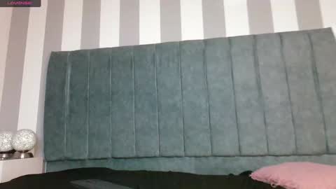 natuxxa online show from 10, 1, 2025