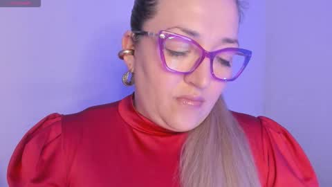 Nataly online show from 5, 3, 2026