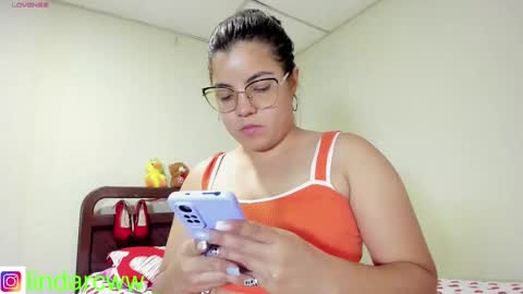 Snapshot of natybigass chatting on 4, 10, 2025 Natybigass online show from 4, 10, 2025