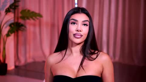 Naty online show from 2, 4, 2026